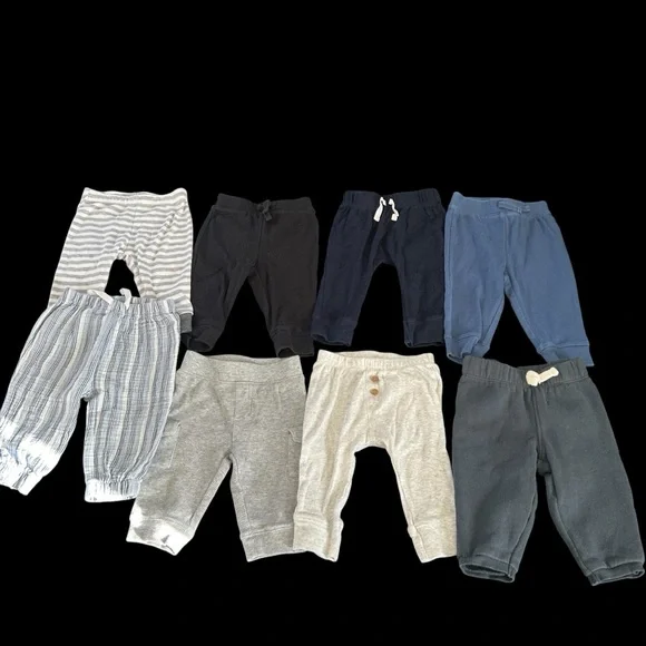 Bundle/ Lot Of 34 Baby Boy Clothes Size 6 Months Pants Bodysuits Hoodies - Picture 6 of 10